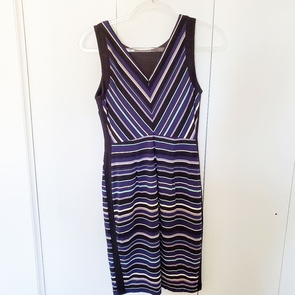 White House Black Market striped bodycon Dress - Picture 4 of 6